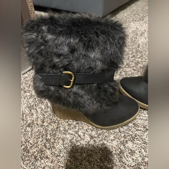 ❤️WEDGE BOOTS SIZE 7 - Picture 3 of 5